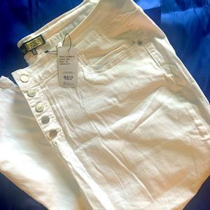 White crop pants by Suzanne Betro